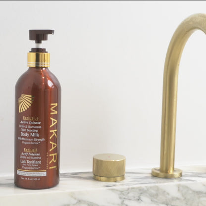 EXCLUSIVE TONE BOOSTING BODY MILK